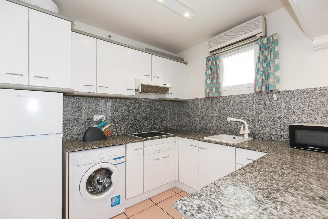 Uhc Center Apartments Salou Extérieur photo